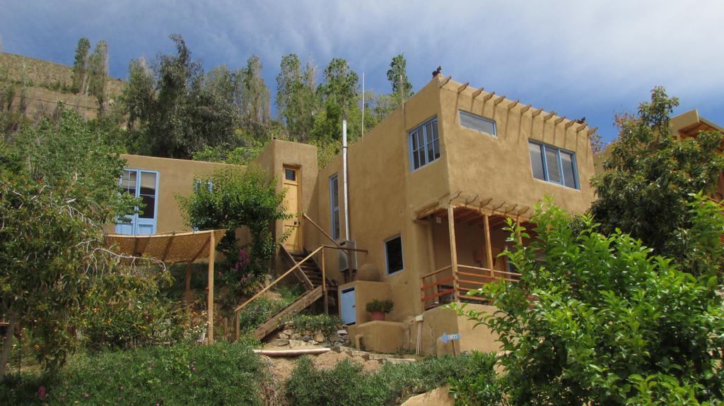Cabanas Elquimista Pisco Elqui Extérieur photo